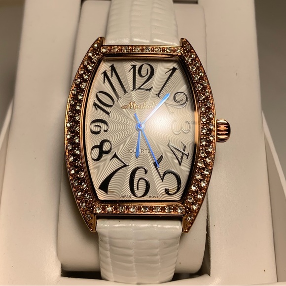 MashaLi Watch - Picture 1 of 3